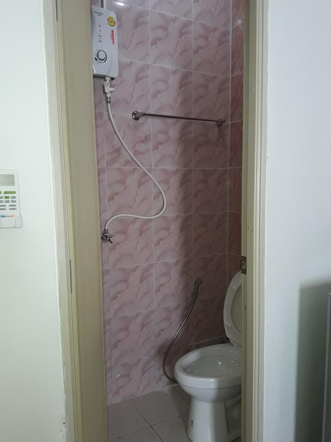 Chinn House Karon Екстер'єр фото