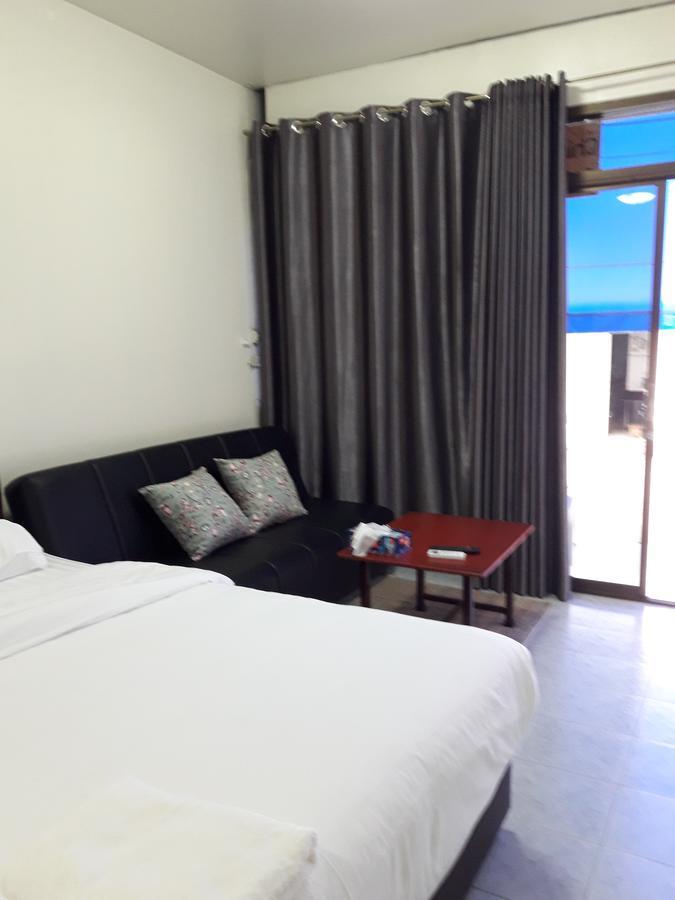 Chinn House Karon Екстер'єр фото